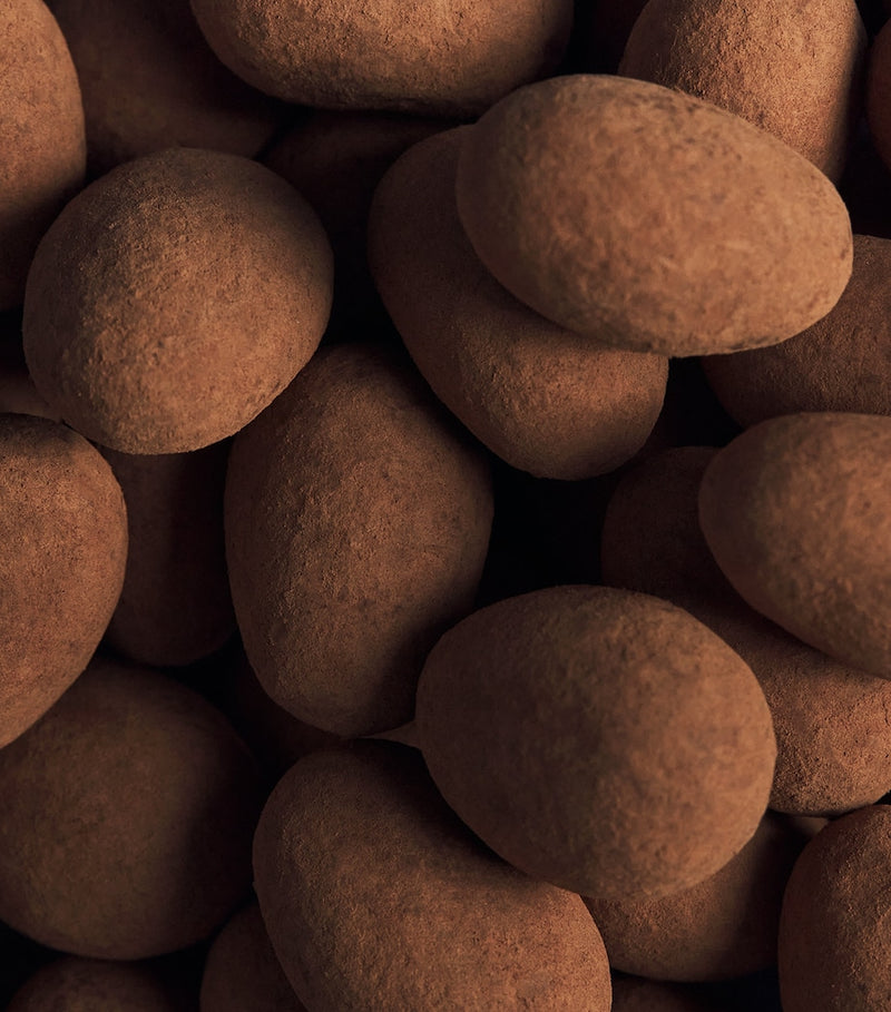Harrods milk chocolate cocoa dusted almonds 1.1kg, UK version