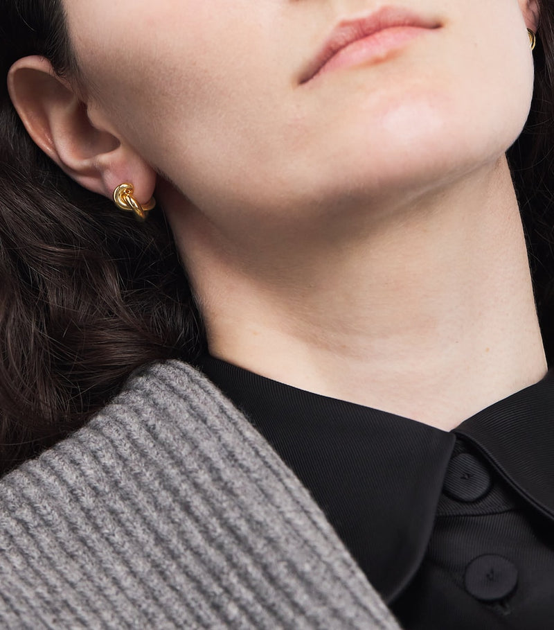 Engelbert small yellow gold knot earrings, UK version