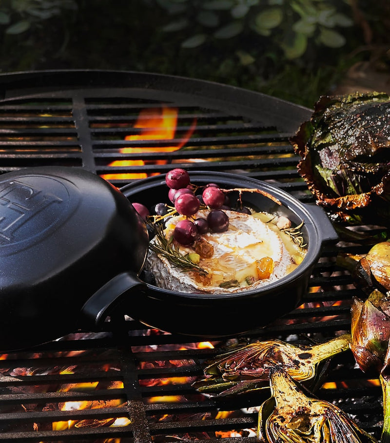 Emile Henry ceramic BBQ cheese baker 20cm - British product