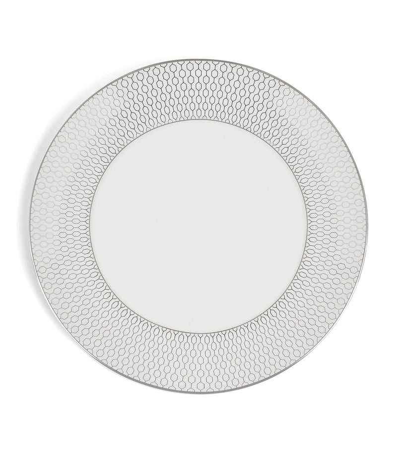 Wedgwood Gio Platinum Plate 20cm (British brand)