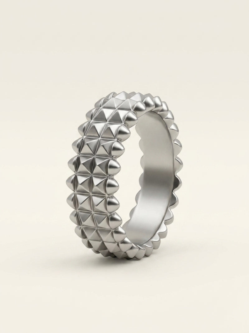 Cartier Clash de Cartier white-gold ring 9.2mm, imported from the UK