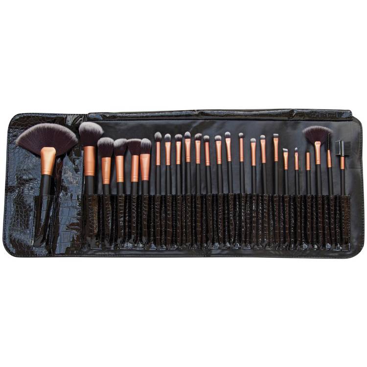 Rio 24-piece makeup brush set (British brand)