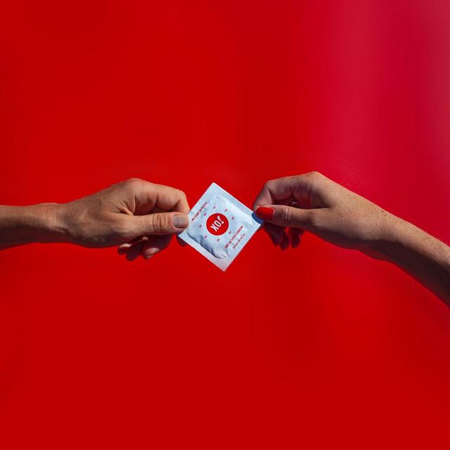 XO! Ultra-Thin 'Righteous Rubber' Condoms 6 per pack GOODS M&S