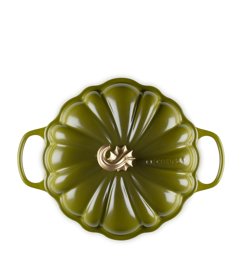 Le Creuset cast iron pumpkin shallow casserole dish 28cm, UK version