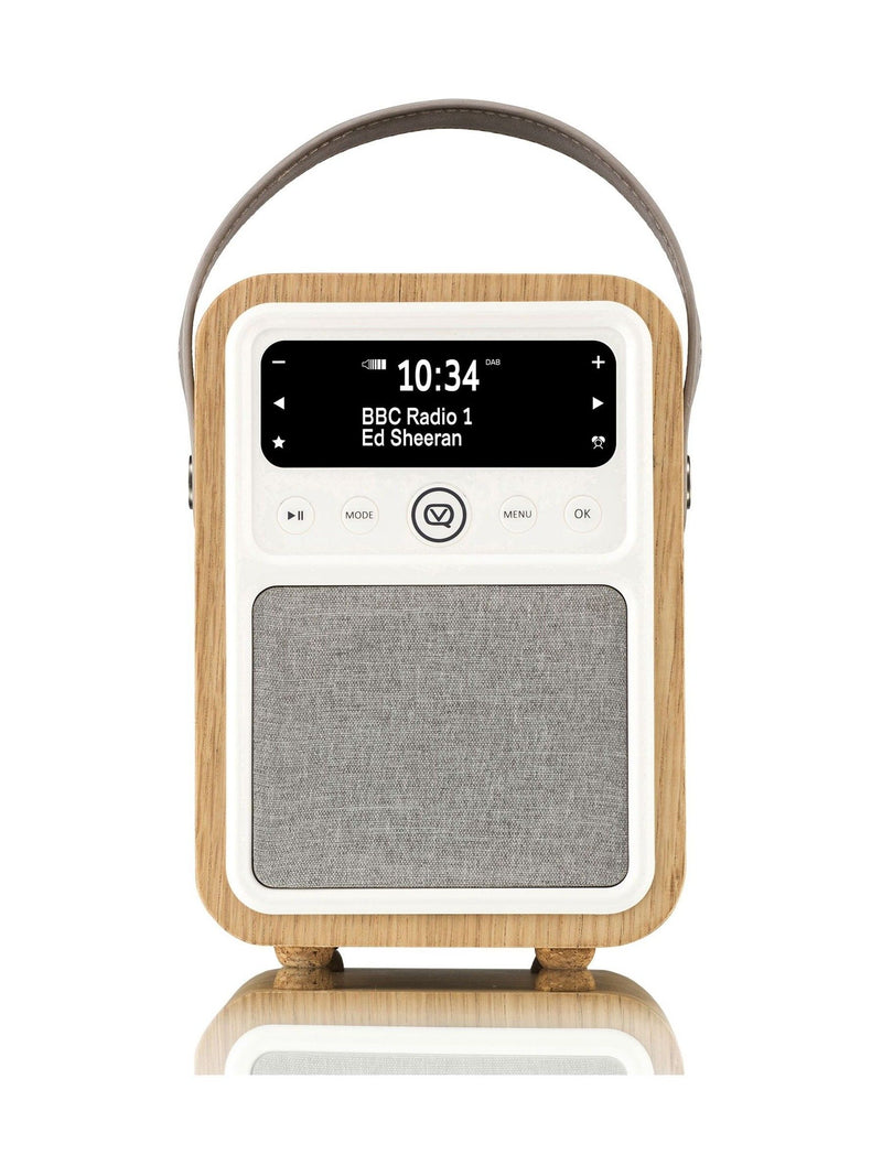 VQ Oak Monty DAB radio with wood case, UK version