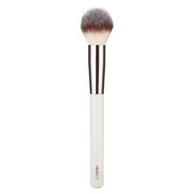 Superdrug MUA Finishing Brush Make-up Werkzeug - Online kaufen bei McGrocer