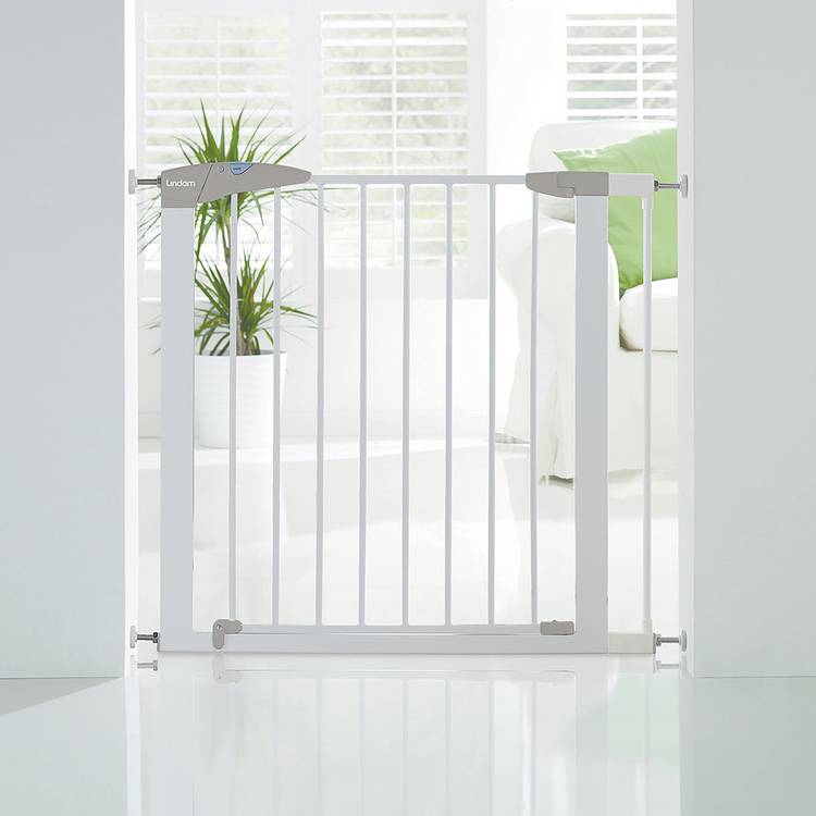 Munchkin Lindam safety gate extension white 7cm, imported from the UK