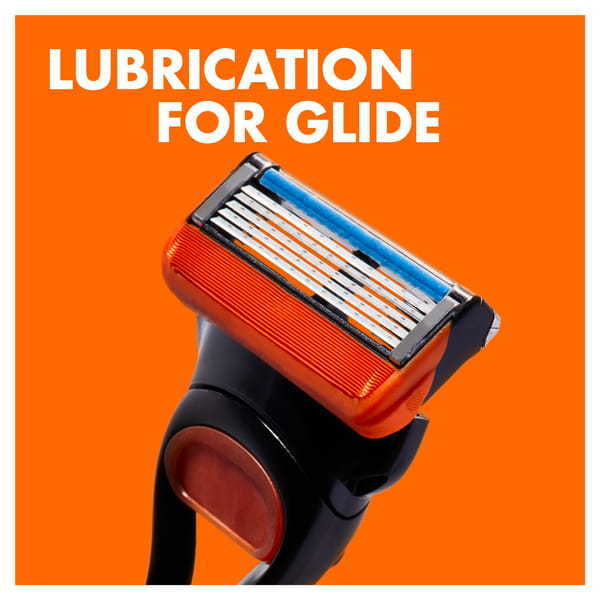 Gillette Fusion 5 Razor Blades and Shaving Gel 200ml, UK version