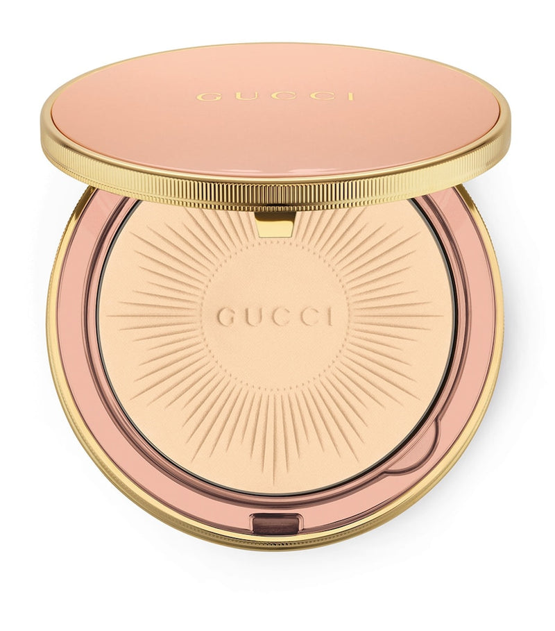 Gucci matte pressed powder, UK version