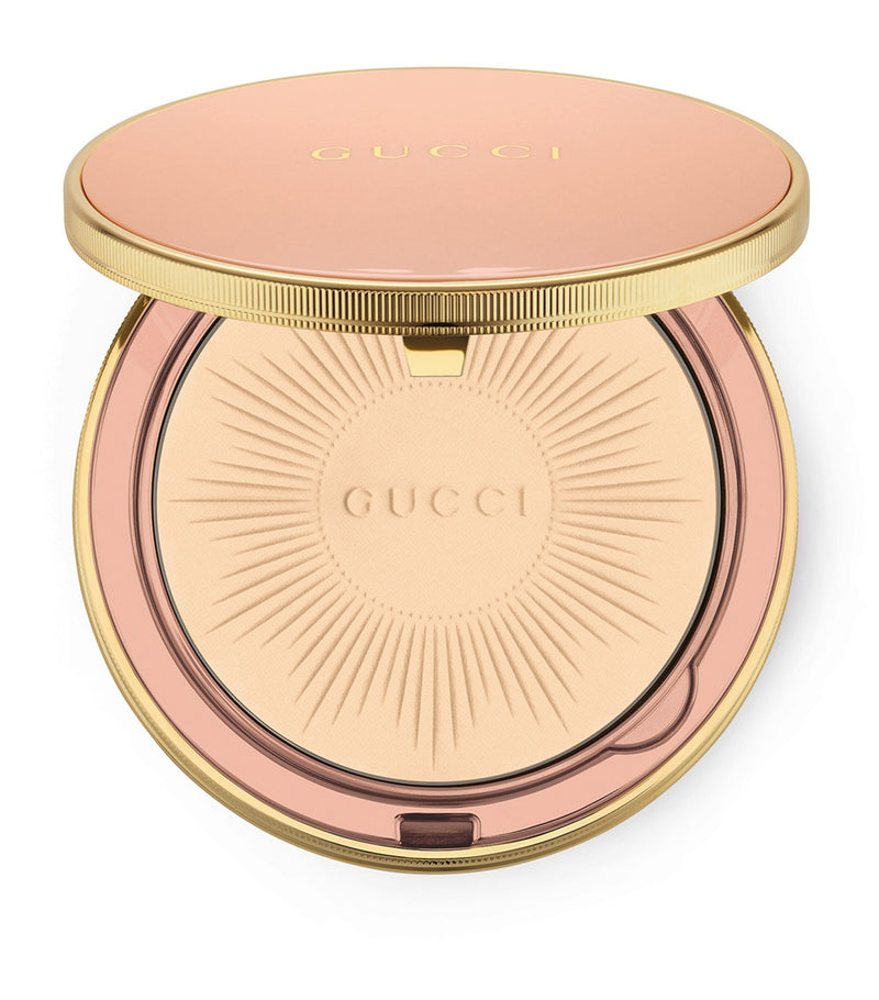 Gucci matte pressed powder, UK version