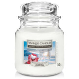 Yankee Candle Snow Day medium scented candle (British brand)