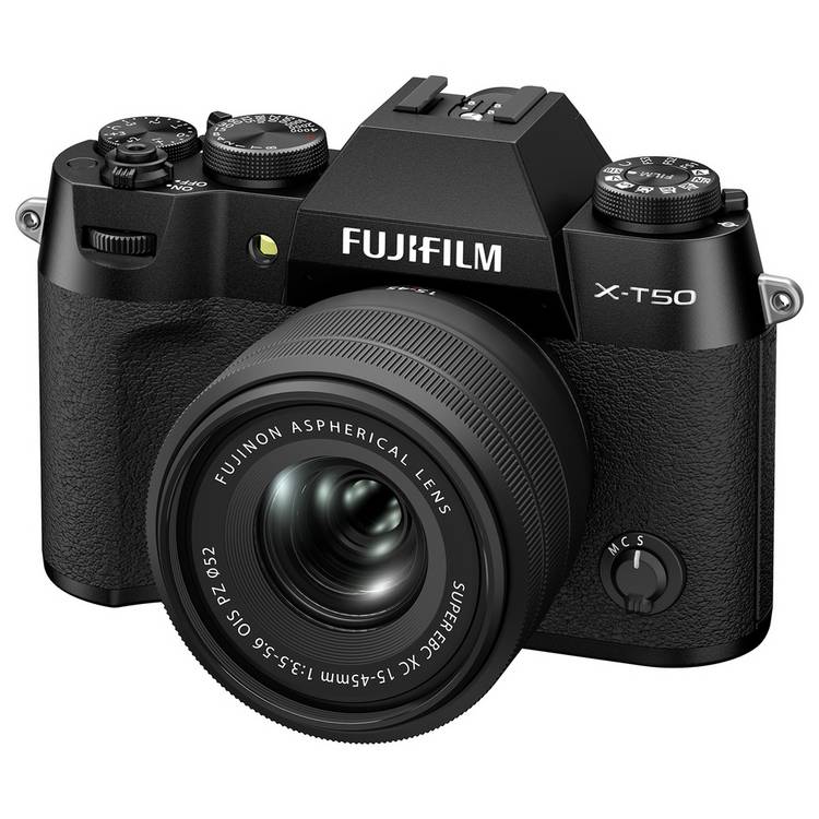 Fujifilm mirrorless camera with 15-45mm lens kit (British brand)