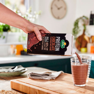 Arla protein chocolate milk shake 1L, UK version