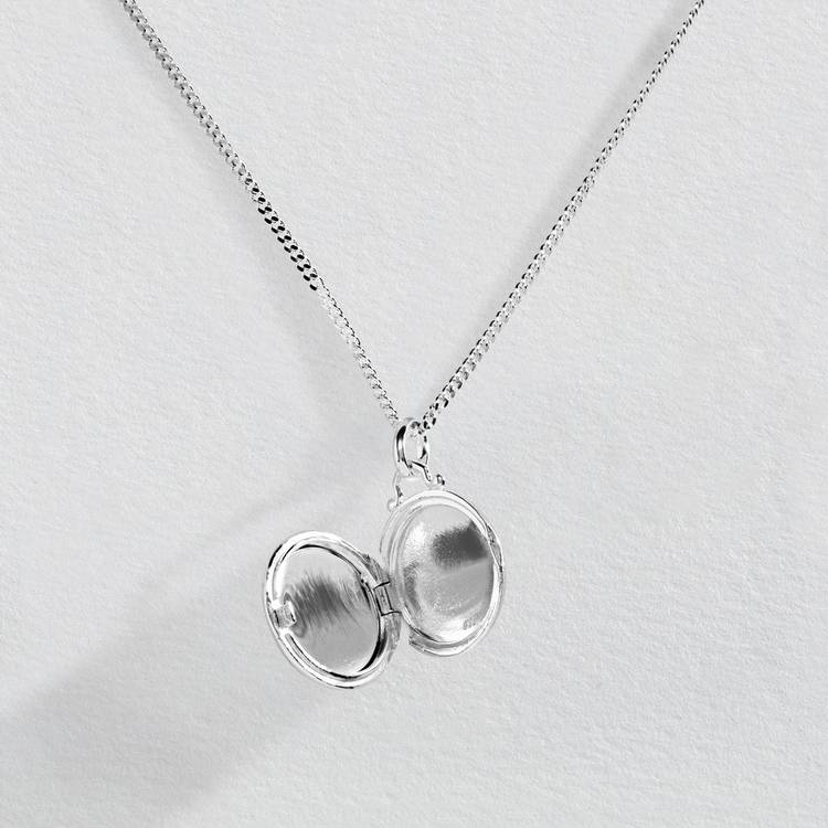 Revere sterling silver pawprint photo locket pendant 45.72cm - British product
