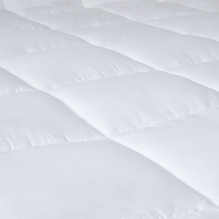 Panda Kids bamboo duvet 4.5 tog cot bed, imported from the UK