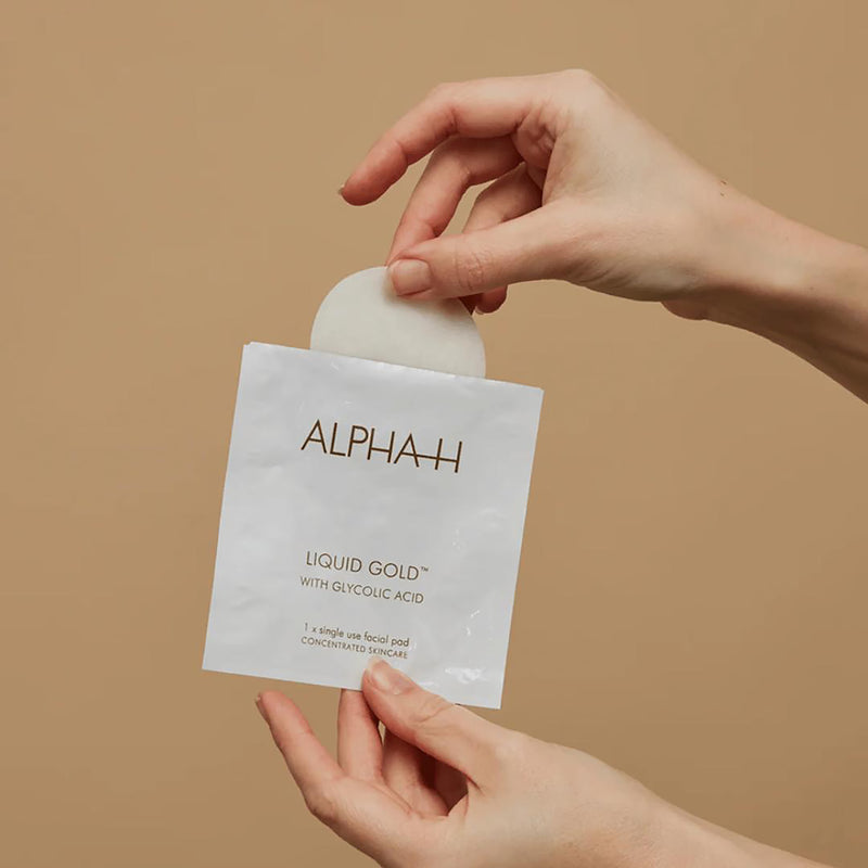 Alpha-H Liquid Gold trial kit with 9 pre-soaked pads, imported from the UK