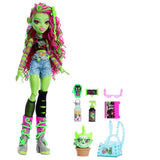 Monster High Venus McFlytrap doll with pet cat and accessories, UK version