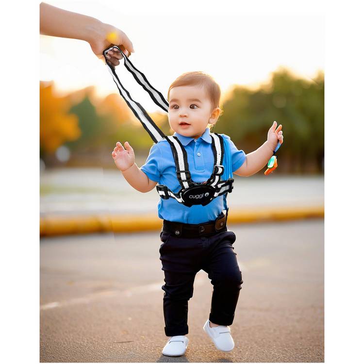 Cuggl black toddler harness - British product