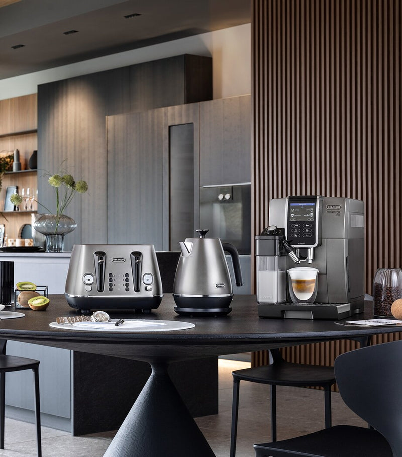 De'Longhi Distinta 4-slice toaster - British product