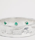 THE OUZE sterling silver and emerald scatter ring (British brand)