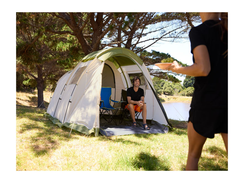 Family tent 4-person with porch and blackout windows, imported from the UK