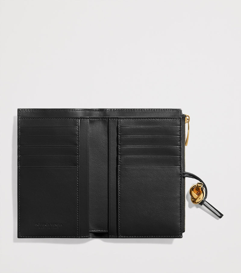 Bottega Veneta Andiamo bifold wallet in calfskin (British brand)