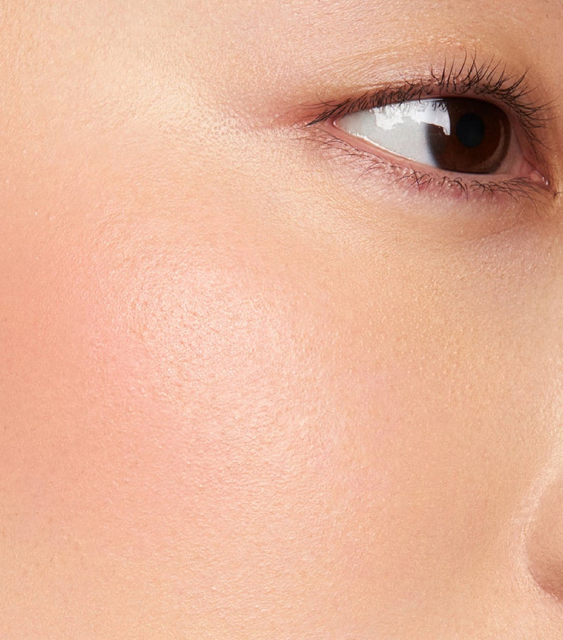 Suqqu Blurring Color Blush pressed powder blush (British brand)