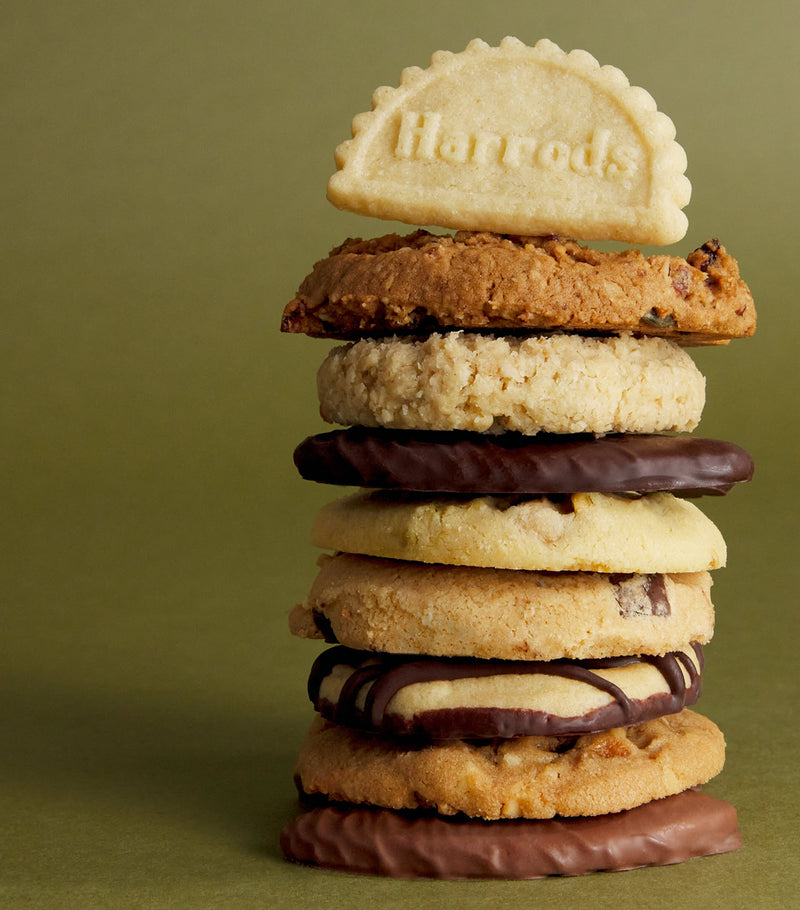 Harrods sweet biscuit selection tin 415g, UK version