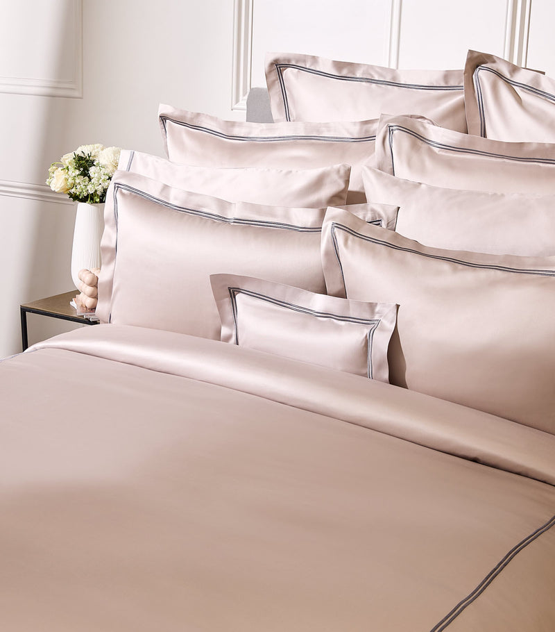 Peter Reed Emperor flat sheet 356cm x 292cm, imported from the UK