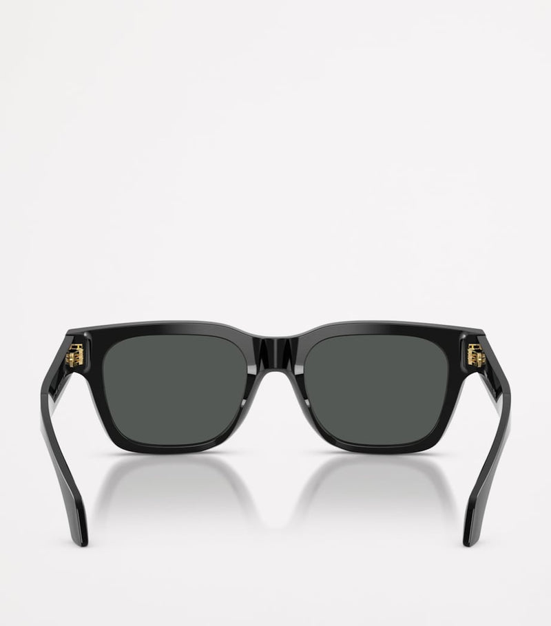 Versace square sunglasses with acetate frames (British brand)