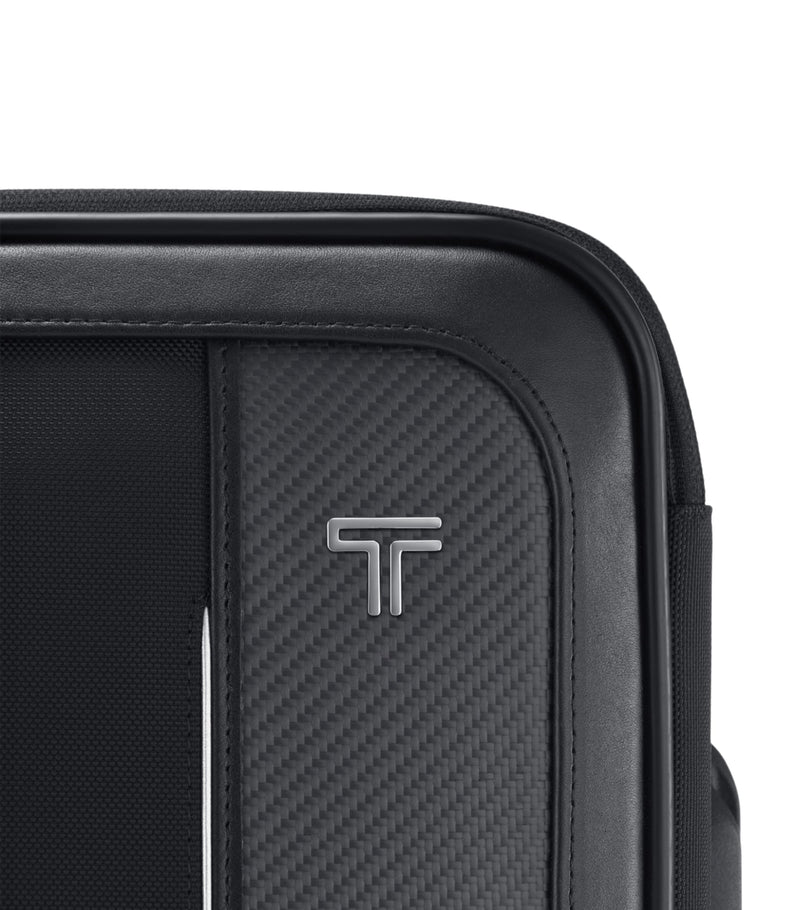 Tumi Arrivé Check-In Suitcase 73.5cm - British product