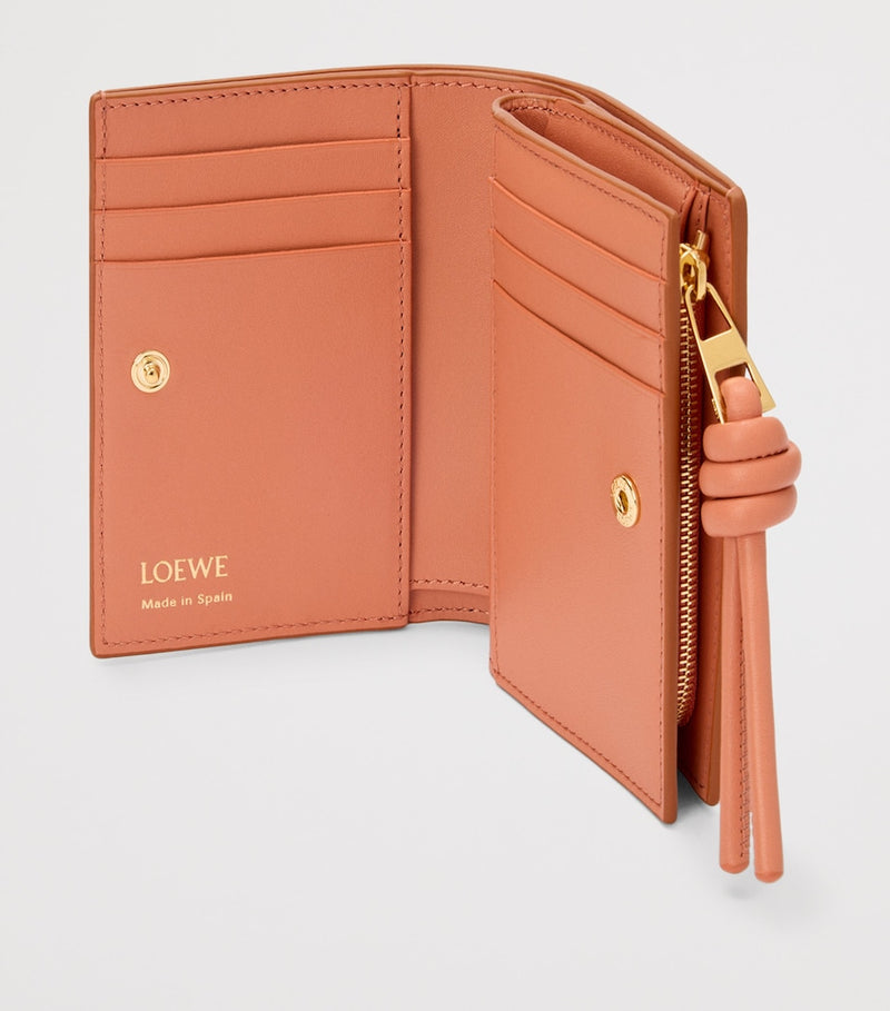 LOEWE Knot Wallet in calfskin leather with two-tone design (British brand)