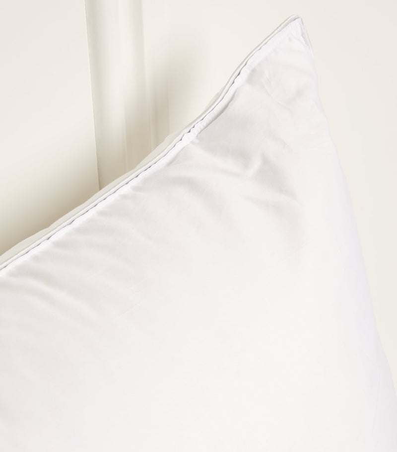 Frette Firm Cortina Down King Size Pillow, UK version