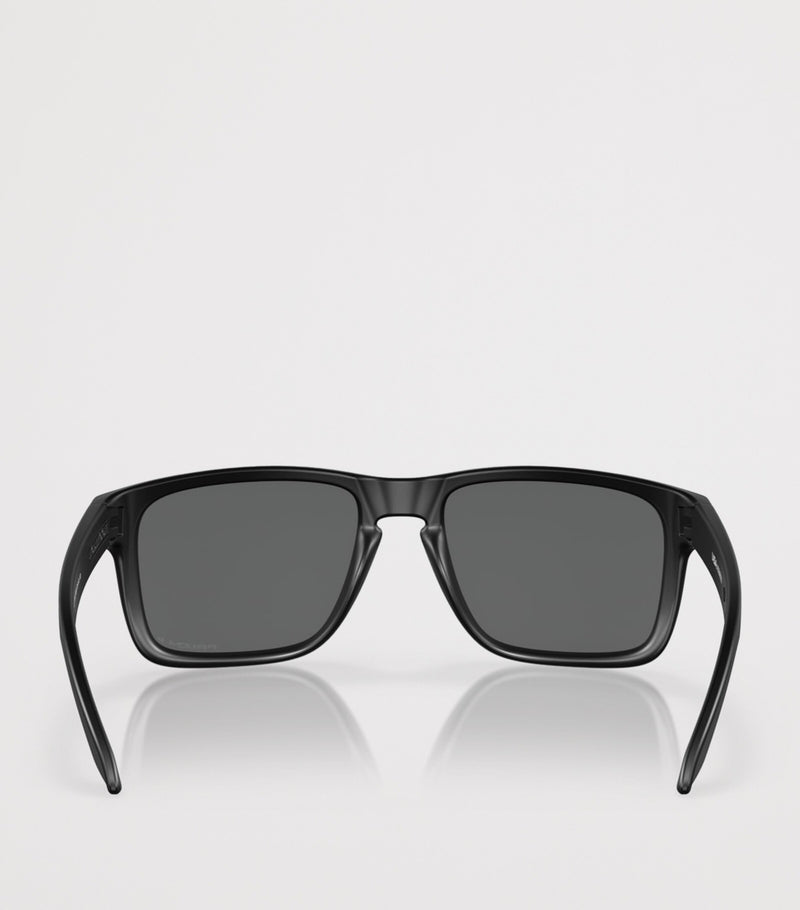 Oakley Holbrook XL square sunglasses - British product