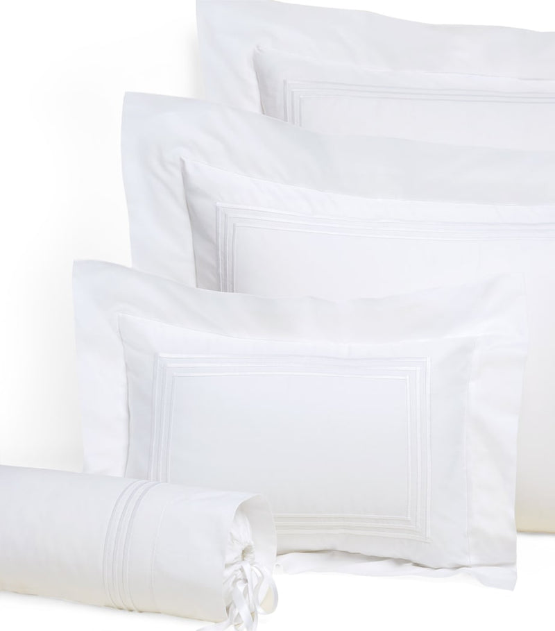 Pratesi Tre Righe pillowcase 50cm x 75cm, imported from the UK