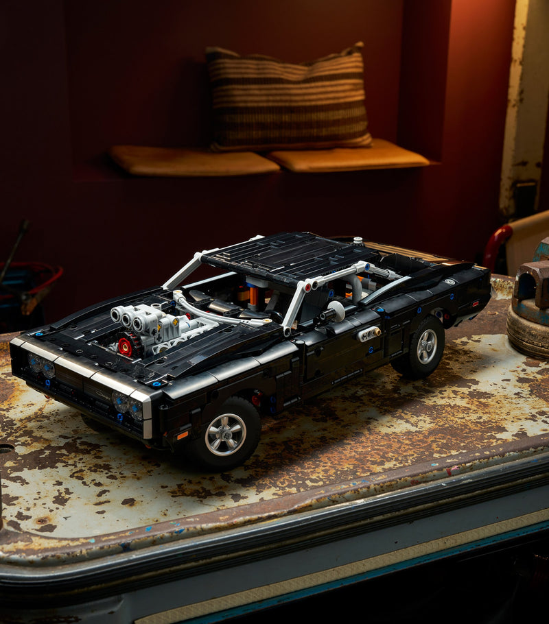 LEGO Fast and Furious Dodge Charger model kit 1516 pieces (British brand)
