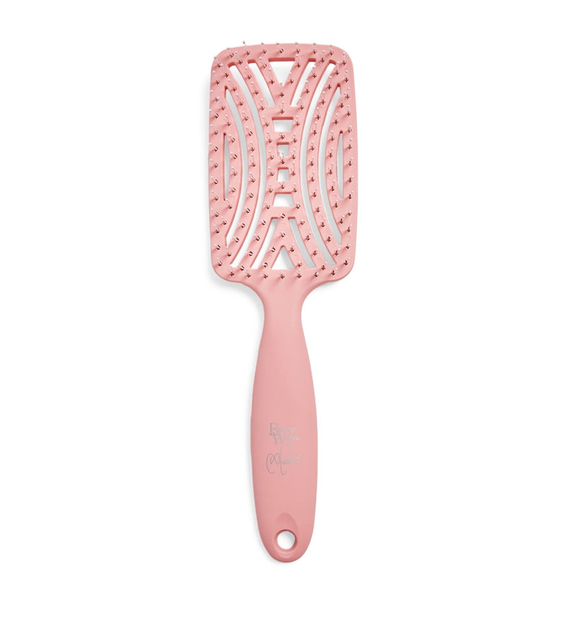 Beauty Works x Huda detangling brush - British product