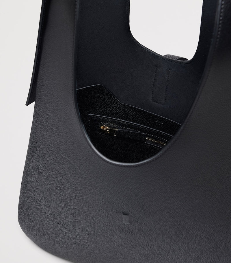 TOM FORD large leather shoulder bag 42x35cm, UK version
