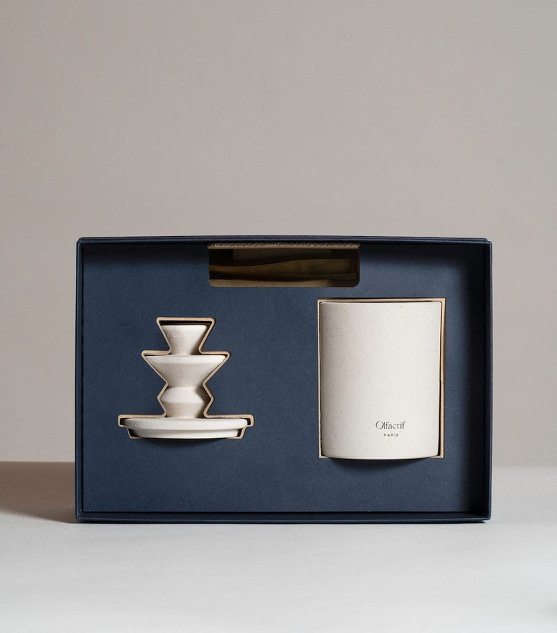 Olfactif Scorpio Tuberose Candle 240g, imported from the UK