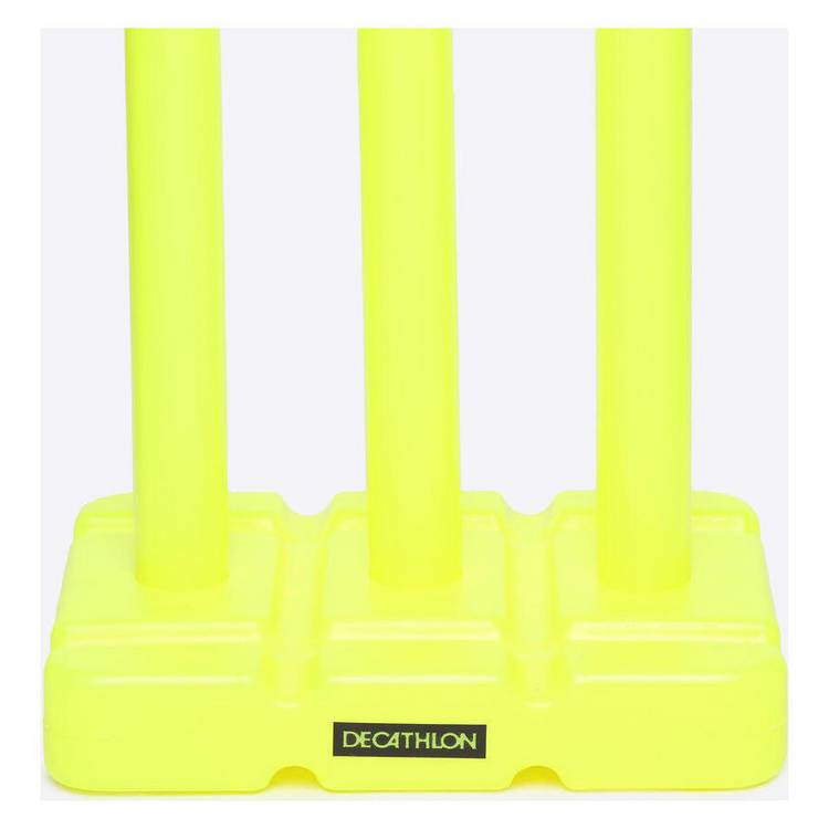 Decathlon Ultralight Plastic Cricket Set - British product