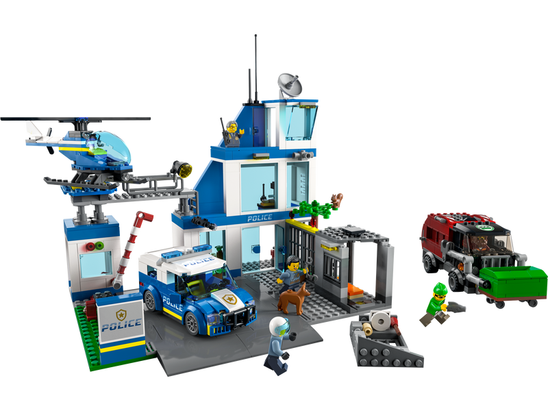 LEGO City Police Station set 668 pieces, imported from the UK