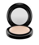 Harrods MAC Mineralize Skinfinish Natural Compact Powder- Buy online at McGrocer