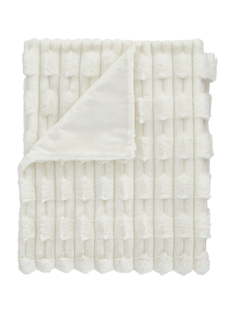 Bianca cream carved faux fur throw 150x200cm - British product