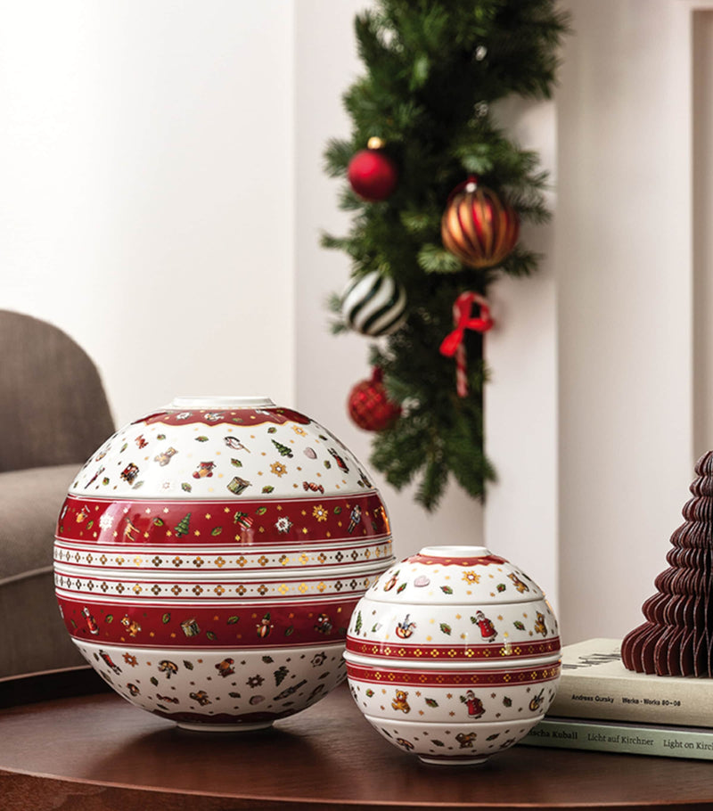 Villeroy & Boch Christmas tableware set (British brand)