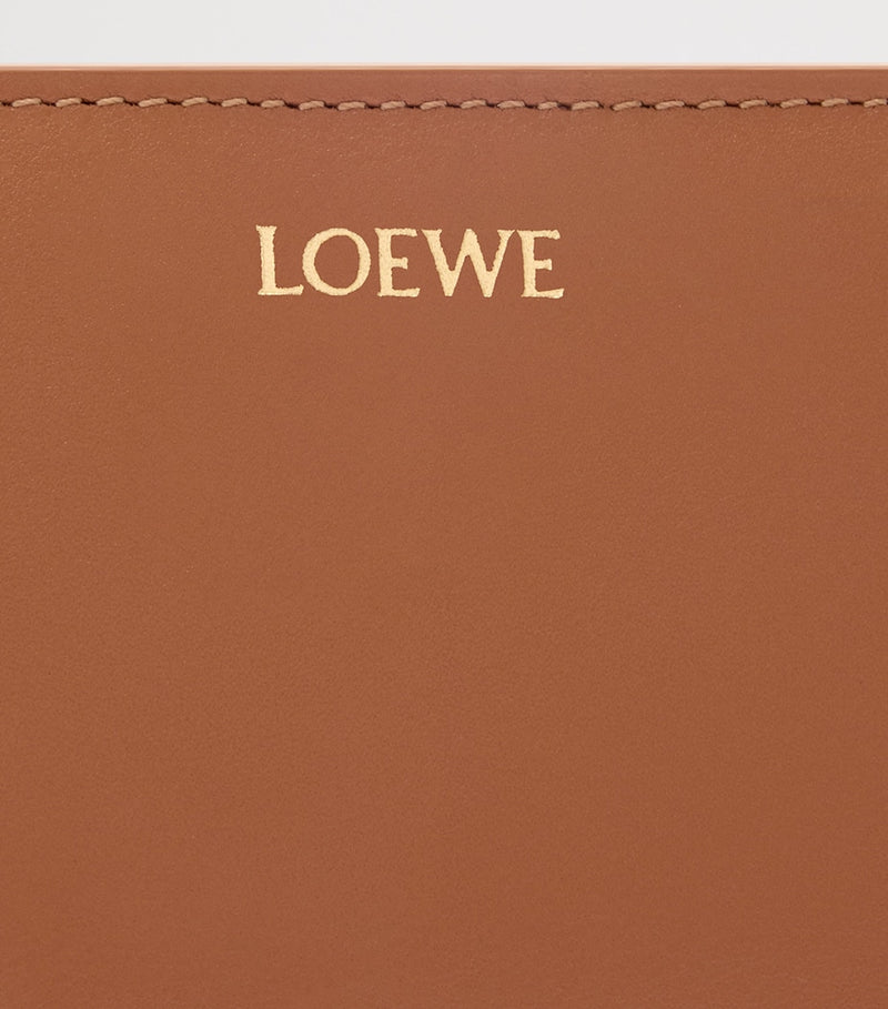 LOEWE Knot Wallet in calfskin leather with two-tone design (British brand)