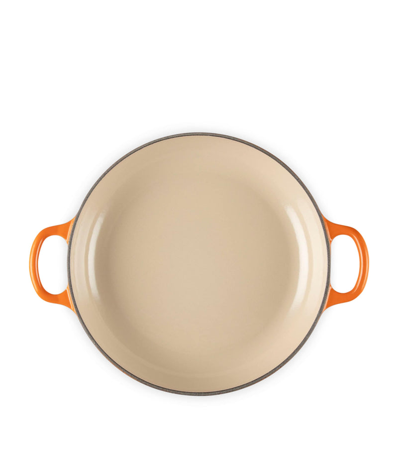 Le Creuset cast iron shallow casserole dish 22cm - British product
