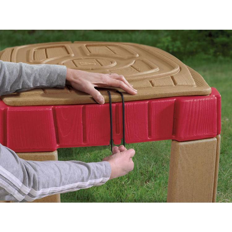 Step2 Naturally Playful Sand Table with lid and accessories - British product