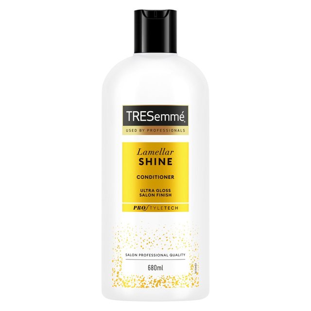 TRESemme Lamellar Shine Conditioner 680ml GOODS M&S