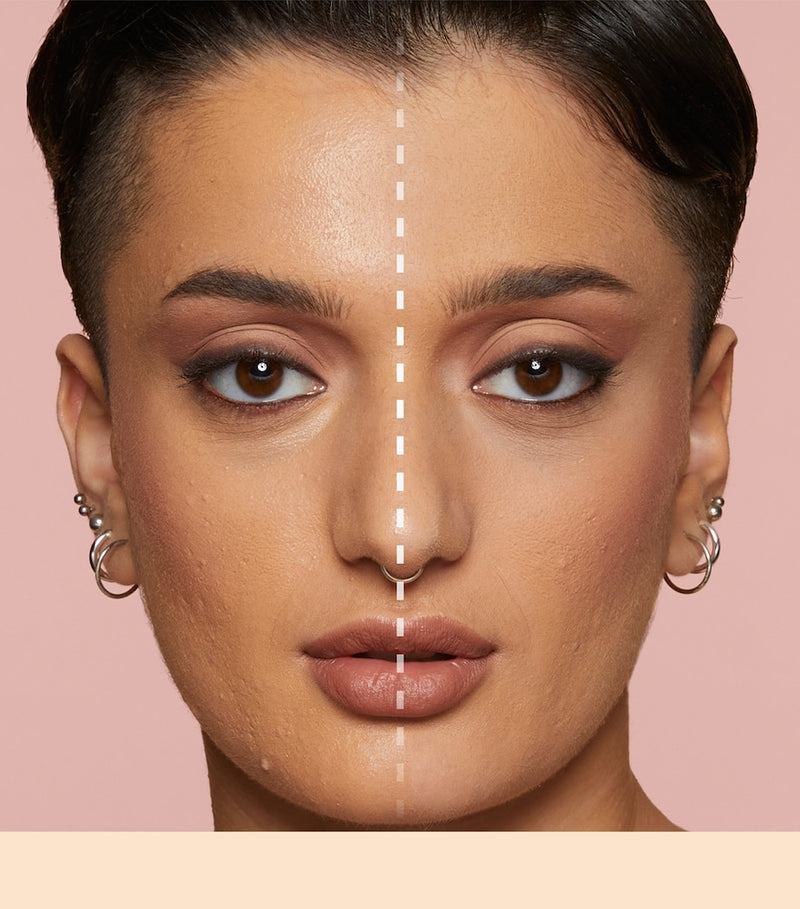 Huda Beauty Easy Bake loose powder, UK version