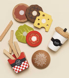 Le Toy Van wooden gourmet hamburger set 13 pieces (British brand)